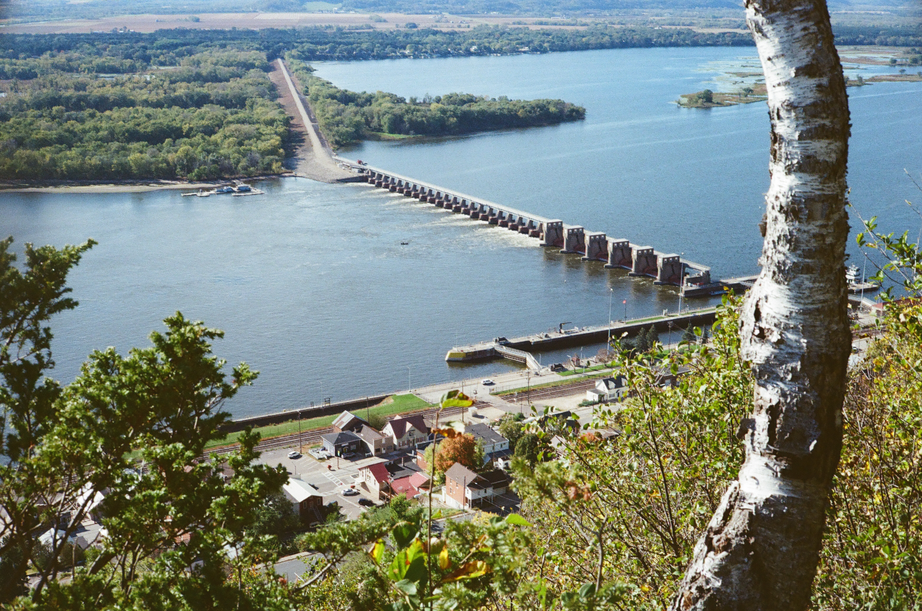 Buena Vista City Park, Alma WI - Mississippi River Dam